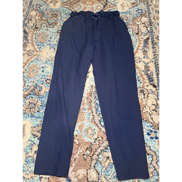 Lululemon Keep Moving Pant 6 - Picture 1 of 7